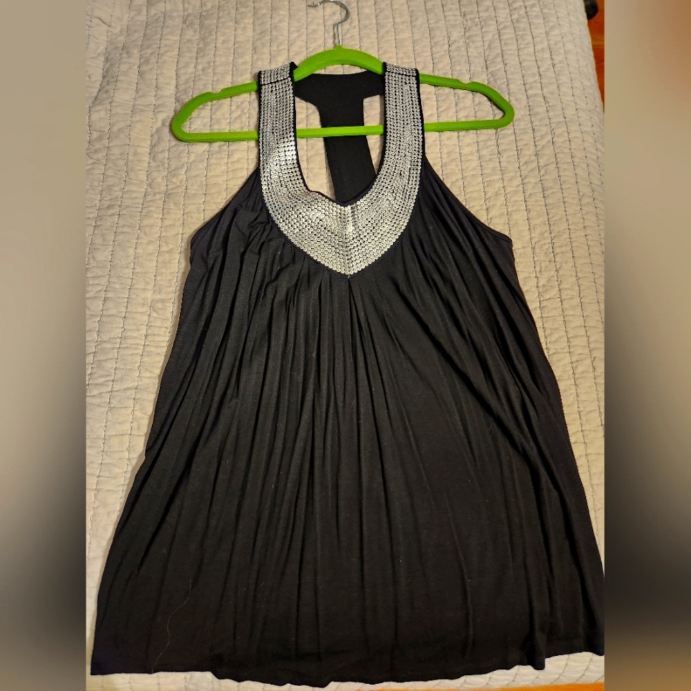 Sleeveless Shirt